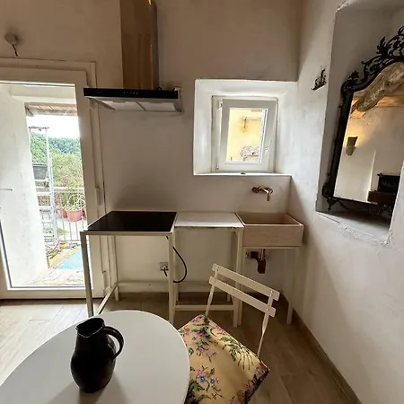 La Caverna Madre Di Calcata Apartmán *